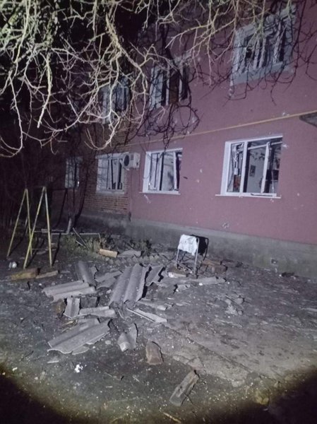 наслідки удару бомбами