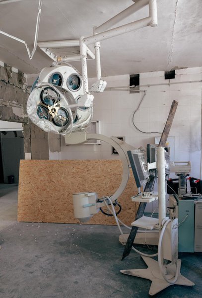 Разрушенный Охматдет, обстрелы рф