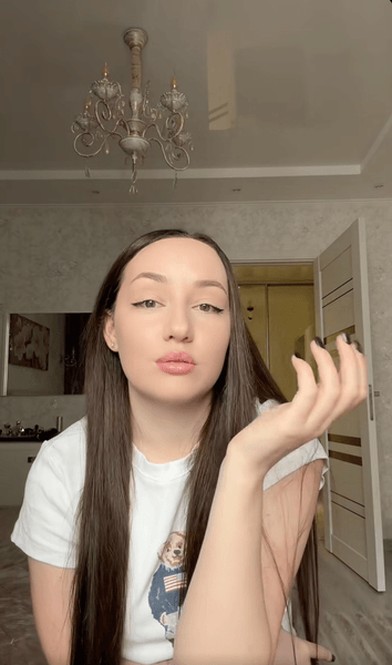 украинка вернулась домой