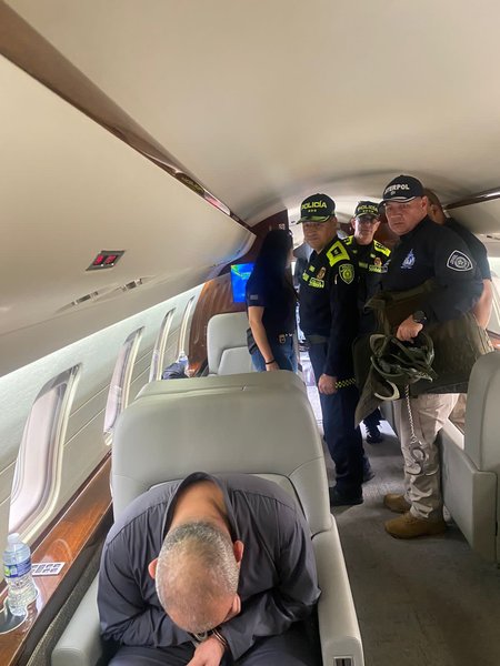 Дайро Антоніо Усуґа Давід, Отоніель, колумбія, наркоторговець, картель, екстрадиція, Gulf Clan, клан затоки