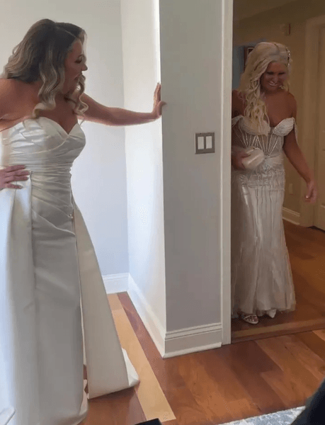 образ мами нареченого на весіллі