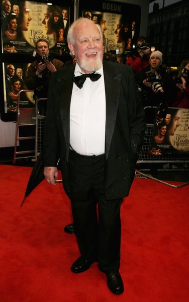 Джосс Екленд