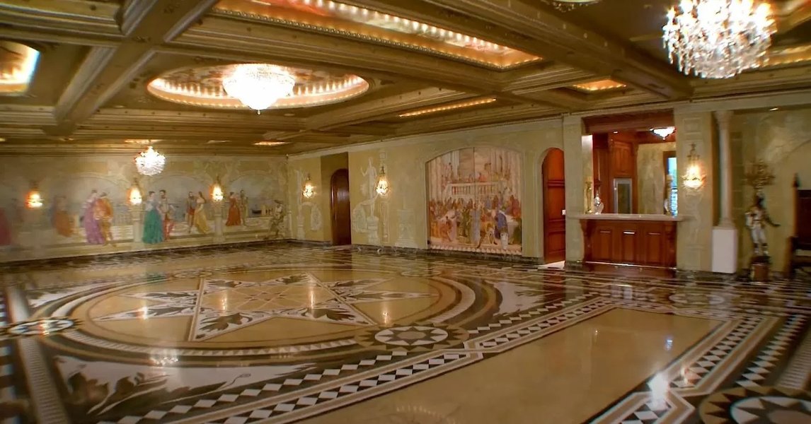 элитный гараж, дорогой гараж, самый дорогой в мире гараж