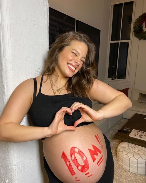 эшли грэм, беременность, роды