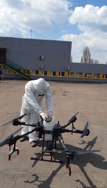 Беспилотник для дезинфекции территории