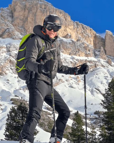 Лыжник выжил под лавиной, снежный завал, лавина, попал под лавину, сутки под лавиной, снег, альпинист, чудом выжил, врачи в шоке