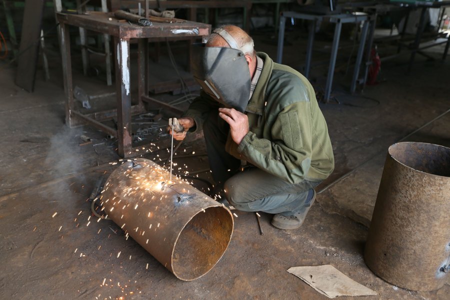 Григорій Козловський та буржуйки для ЗСУ