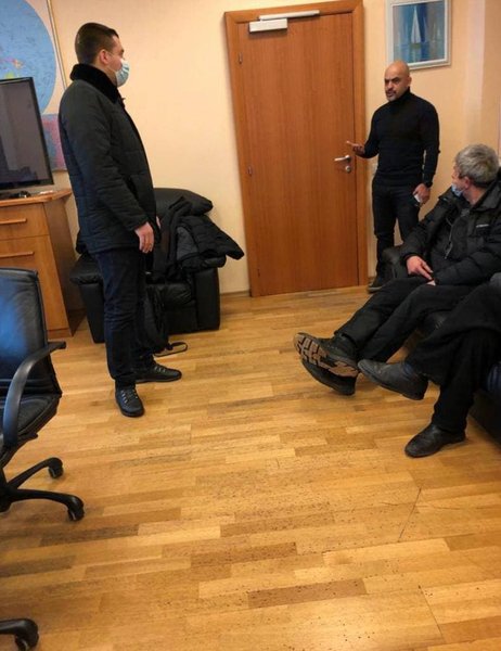 обыск, ГБР, укртрансбезопасность, униформа