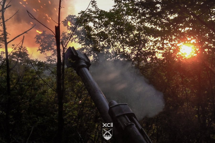 Кадри бойової роботи українського розрахунку "Нона-К"