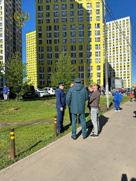 У Московській і Ленінградській областях вранці пролунали вибухи