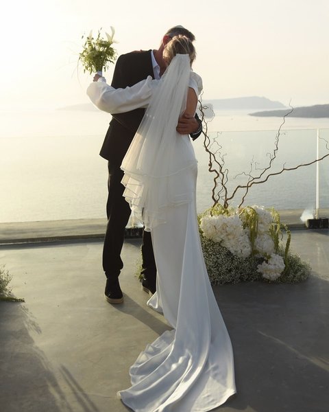 KOLA с мужем на их тайной свадьбе