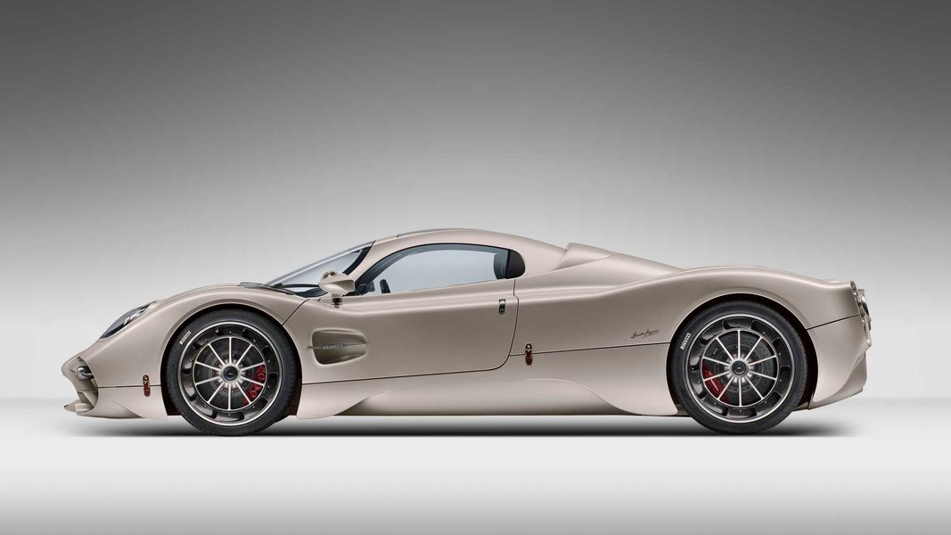 Pagani Utopia, новый Pagani Utopia, суперкар Pagani, Pagani Utopia 2023, итальянский суперкар