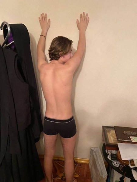 хорист, любовник архимандрита