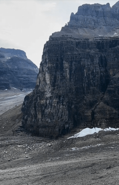 Канадские Скалистые горы, горы, ледник Канадские Скалистые горы, горы, ледник, таяние ледников, горный массив, неожиданное открытие в горах, озеро в горах,