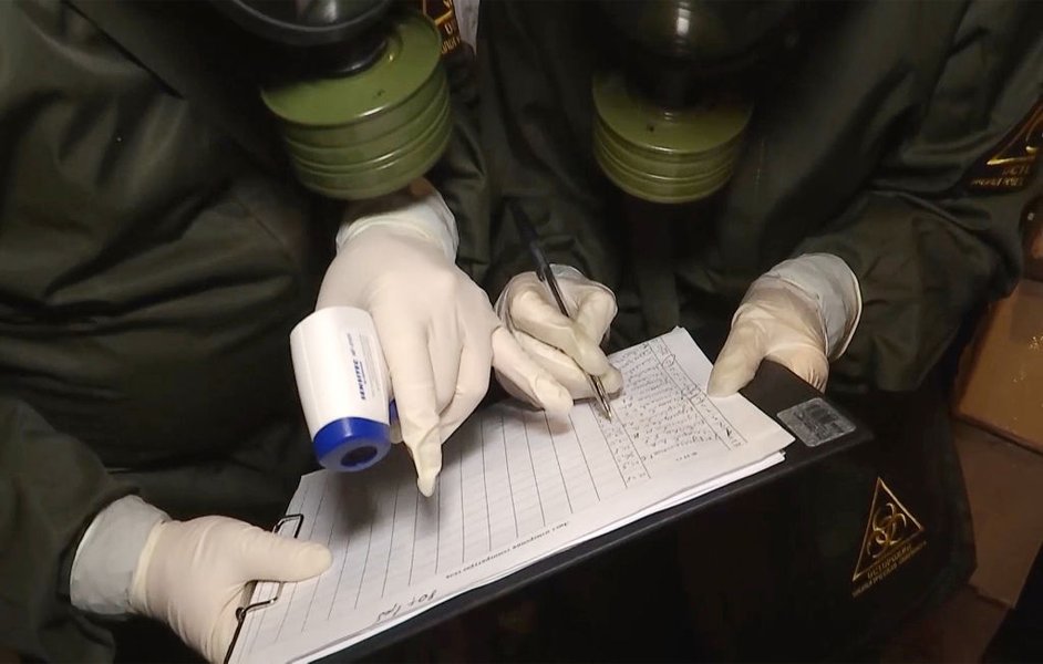 эвакуация из Уханя, проверка пассажиров, фото