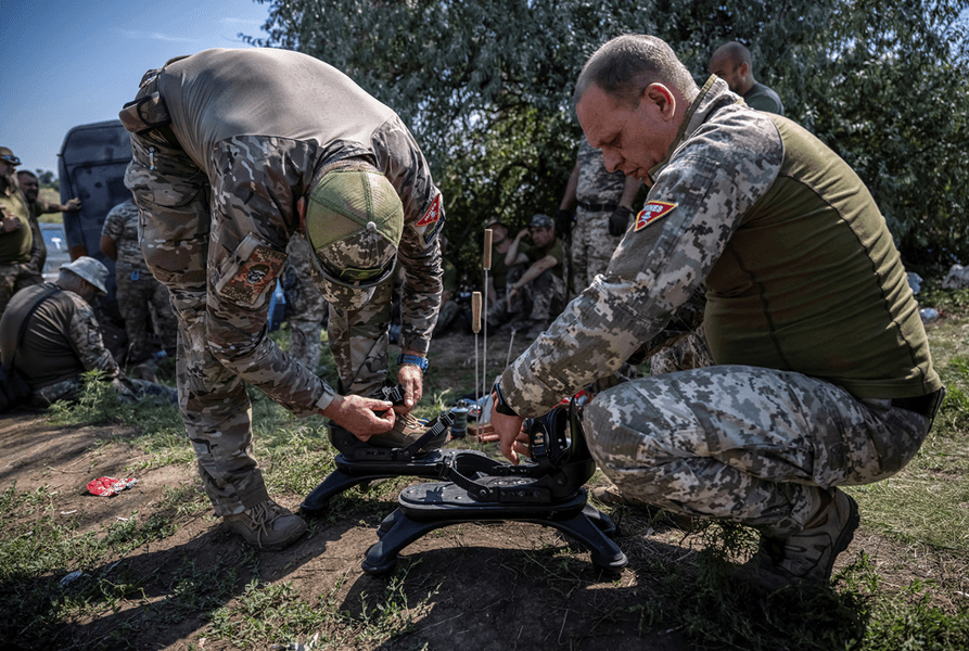 "Ботинки спайдермена" саперов из ВСУ