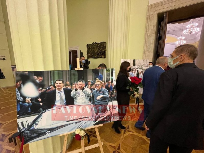 В Киеве проходит церемония прощания с Александром Омельченко