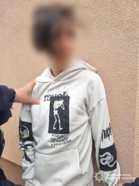 На Закарпатье школьник открыл огонь на уроке