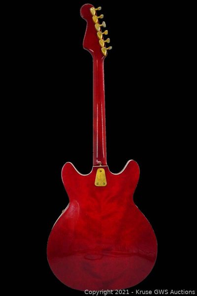 элвис пресли, концерт, гитара