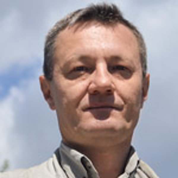 
Дмитрий Белый
Украинский писатель, историк, доктор исторических наук, профессор
