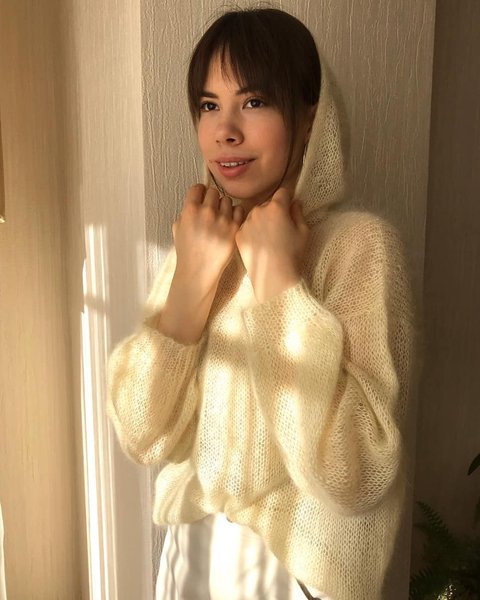 светр із мохера, светр із вовни та акрилу, светр із мохера, светр синтетика, кашеміровий светр, светр із натуральних матеріалів, светр із вовни альпаки, светр із вовни та кашеміру, светр із бавовни,