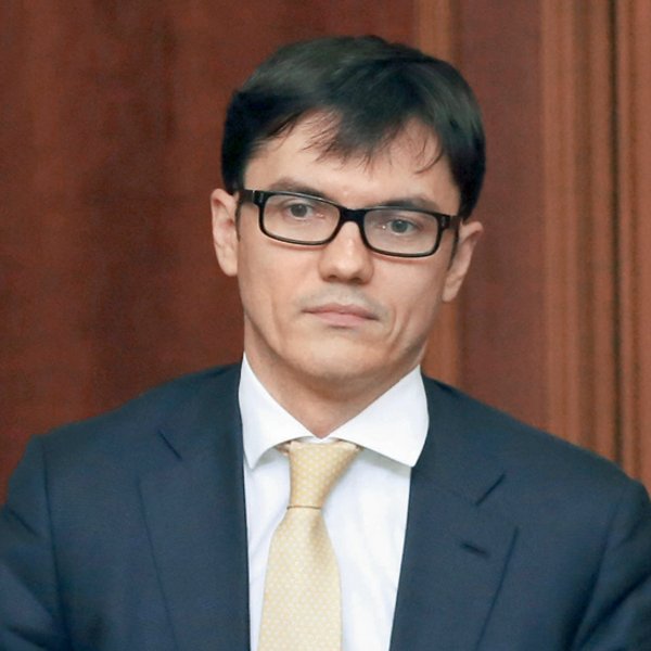 Андрей Пивоварский