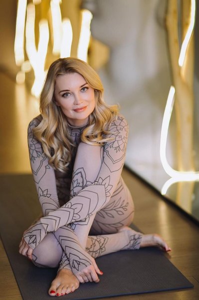 Лідія Таран, йога, телеведуча, 1+1