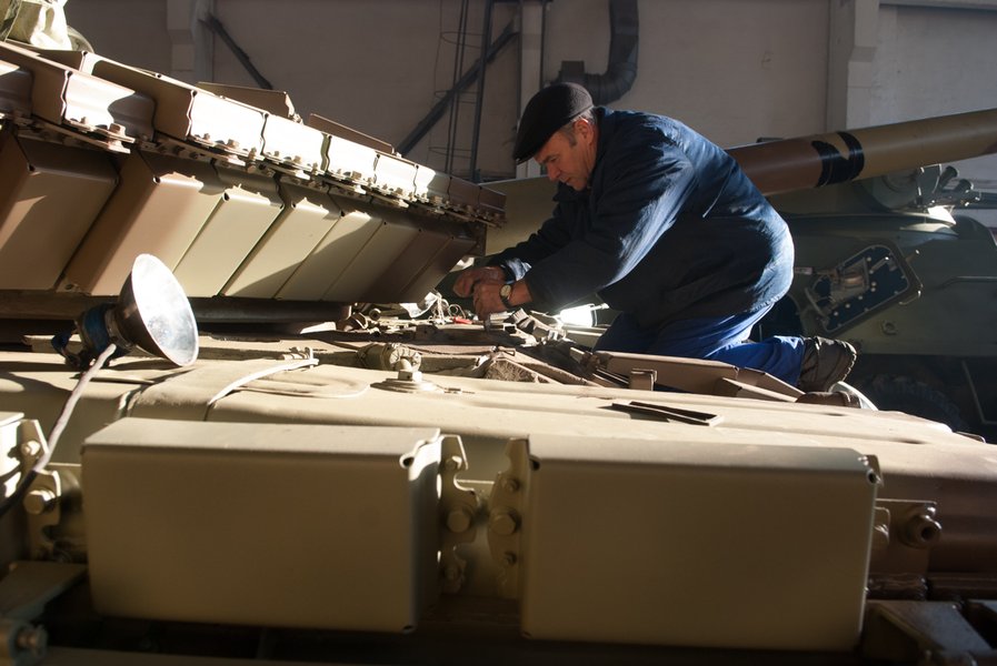 Киевский бронетанковый завод