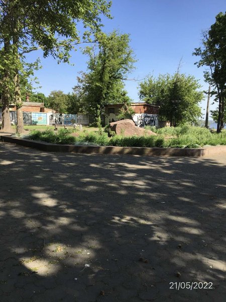 постамент, постамент пушкин николаев, памятник пушкину николаев, памятник пушкину, снесли памятник пушкину, декоммунизация памятник, дерусификация памятник