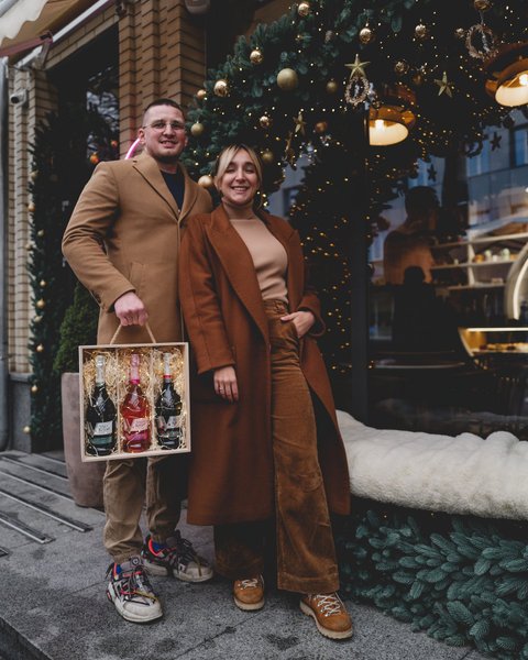 Блогер Елена Мандзюк с мужем