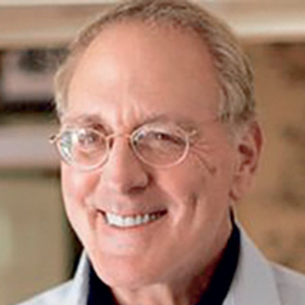 
Уинстон Грум
"Форрест Гамп"
