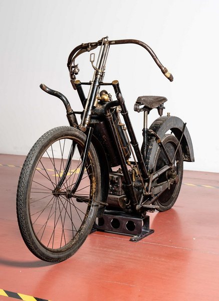 Hildebrand & Wolfmüller 1894, мотоцикл Hildebrand & Wolfmüller, Hildebrand & Wolfmüller, самый старый мотоцикл