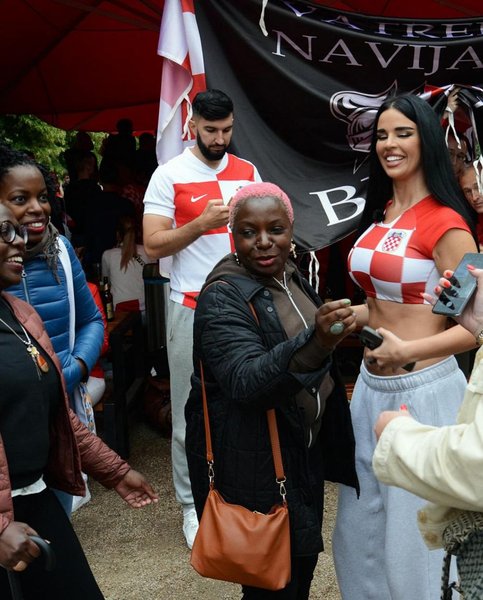 Ивана Кнолль на Евро