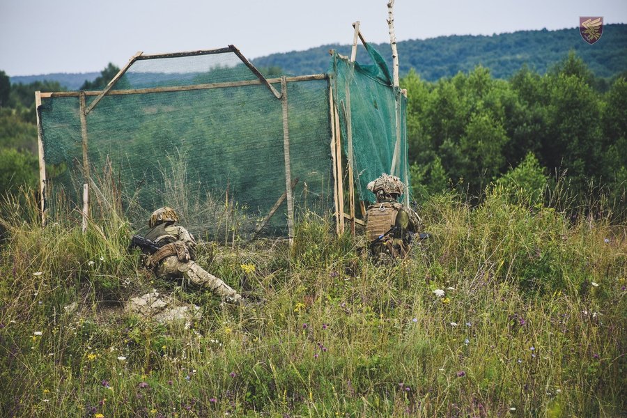 десантники