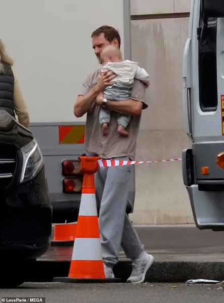 Майкл Фассбендер, ребенок, первенец