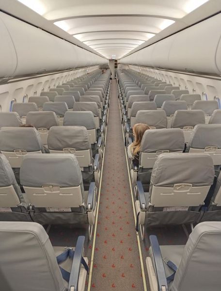 Пустой самолет, билеты, авиация, курьезы, странные случаи, невероятные истории, смешные инциденты, приколы