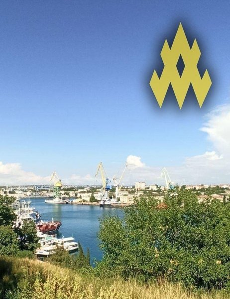 Техника оккупантов в Крыму разбирает ВДК Константин Ольшанский