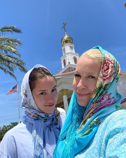 Дина Немцова, дочь немцова