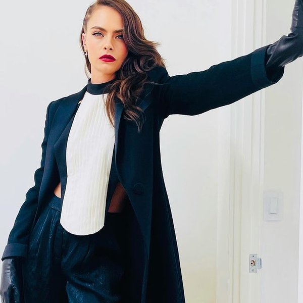 Кара Делевинь, вечеринка