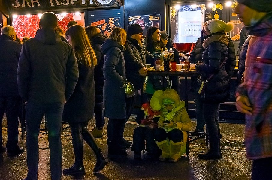 Так Київ зустрічав 2022 рік... Але й зараз, незважаючи на війну, 60% українців не відмовляються від святкових витрат