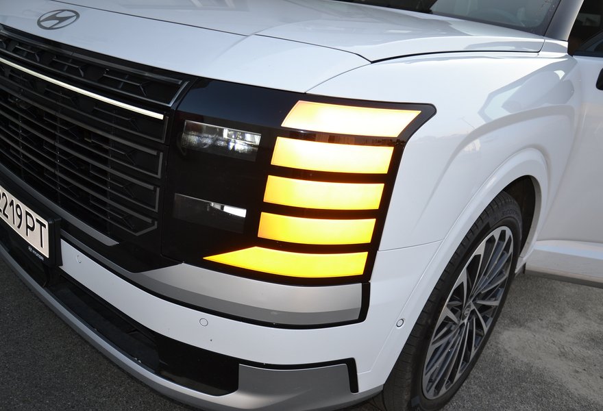 фара Hyundai Palisade