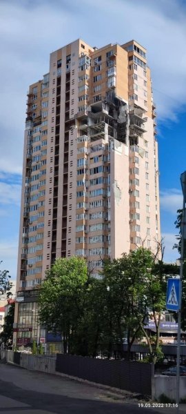 Жилой дом в Киеве на Лобановского