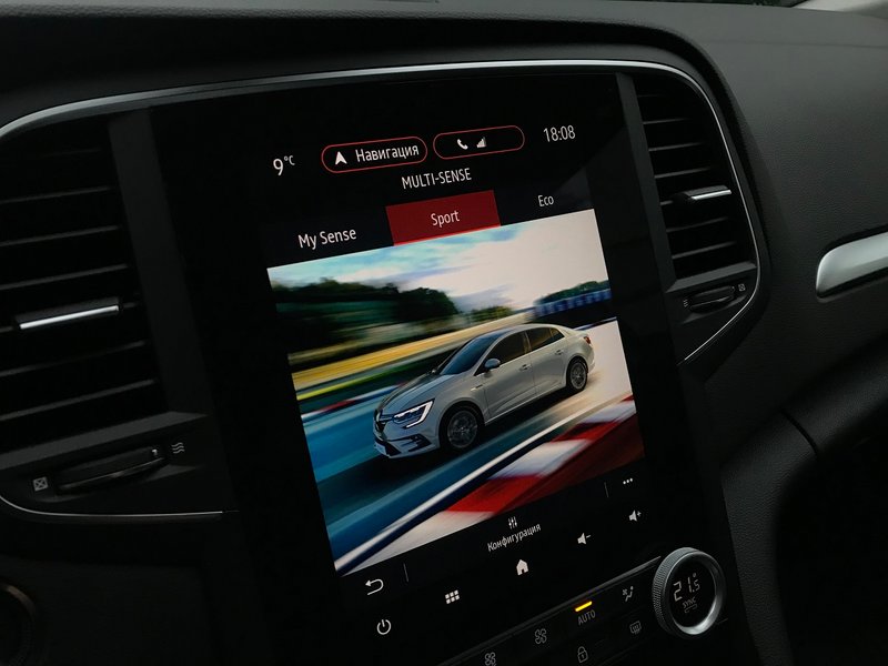 Можливість змінювати режим руху — прерогатива тільки самого дорого виконання