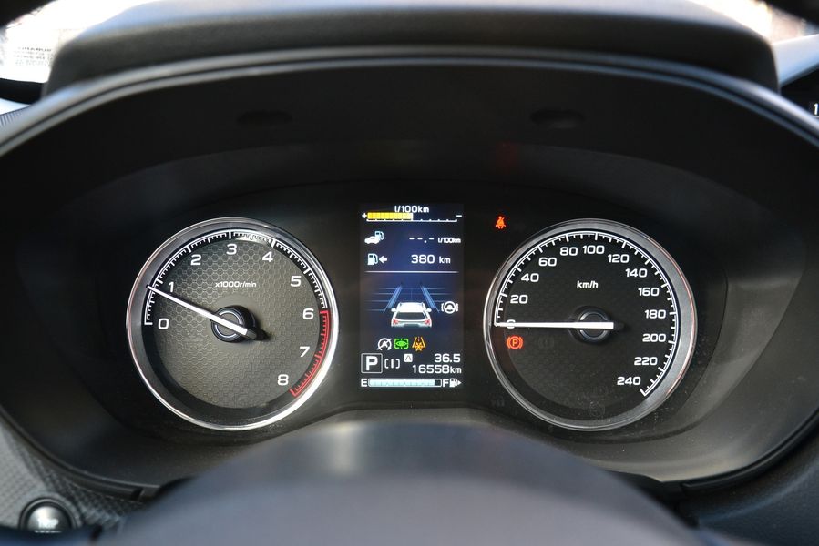 приборы Subaru Forester, новый Subaru Forester, Subaru Forester 2024, кроссовер Subaru, Subaru Forester в Украине
