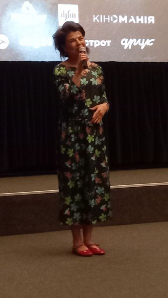 Тоня Ноябрева, фильм Тони Ноябревой, фильм Ты меня любишь, фильмы о Киеве, фильмы о развале СССР, фильмы о перестройке