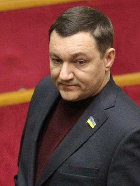 

Дмитрий Тымчук: "Пробивать коридор шириной 50 км, захватив Мариуполь и двигаясь дальше вдоль побережья, для россиян нет смысла"
