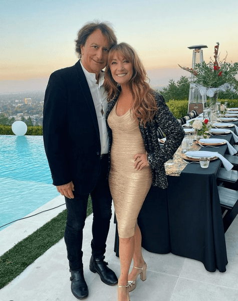 Джейн Сиймор Джейн Сиймор, Джон Замбети, билярд, маса