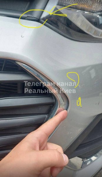 Автомобиль, который задела Tesla.