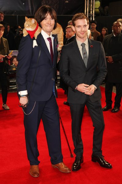 Уличный кот по имени Боб, кот боб, джеймс боуэн, Люк Тредэвэй