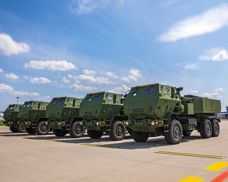 самолет руслан, аэропорт польша, доставка военной техники, военная помощь украине, HIMARS, Ан-124 "Руслан"